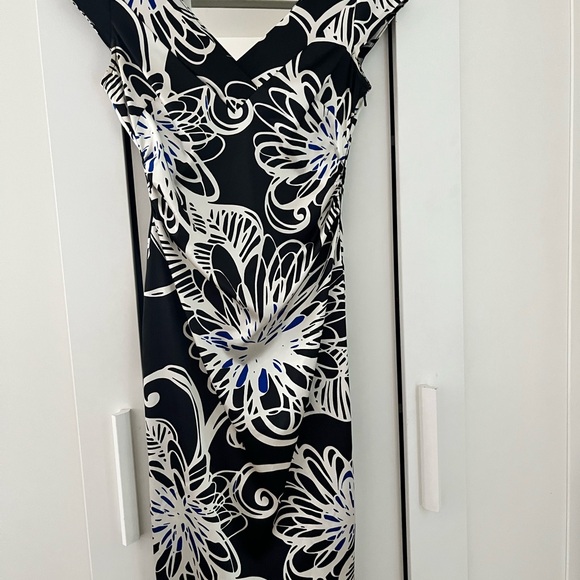 Dress Bundle: Badgley Mischka & Maggy London - Picture 4 of 6